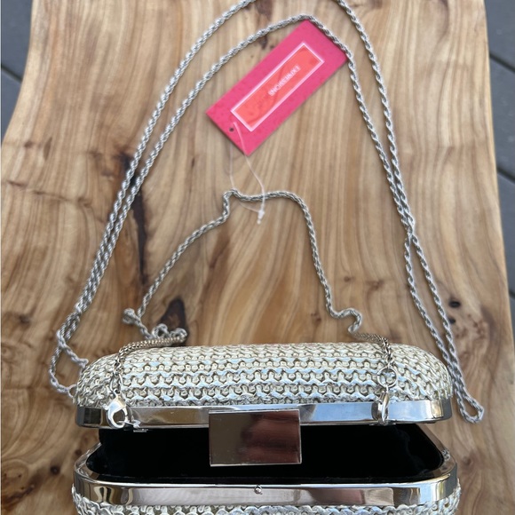 Expressions NYC Clutch W/ Removable Chain Strap NWT - Picture 9 of 12
